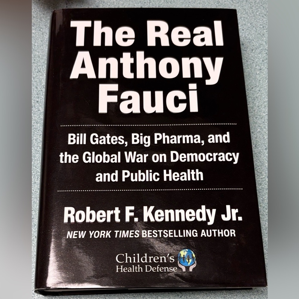Hardback - The Real Anthony Fauci